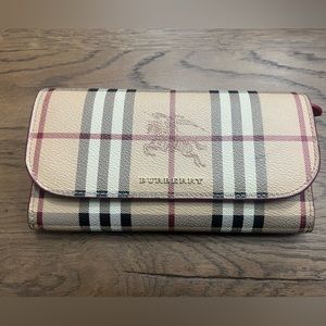 Burberry wallet